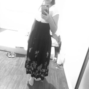 Blue navy skirt-size small-